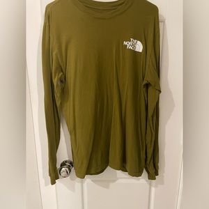 Men’s North Face long sleeve